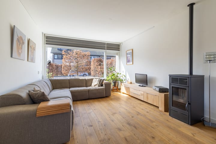 Foto 15 van Hillenraadstraat 17