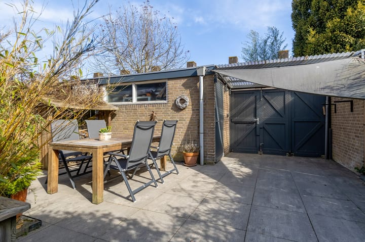 Foto 26 van Hillenraadstraat 17