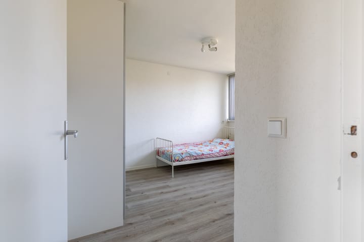 Foto 36 van Hillenraadstraat 17