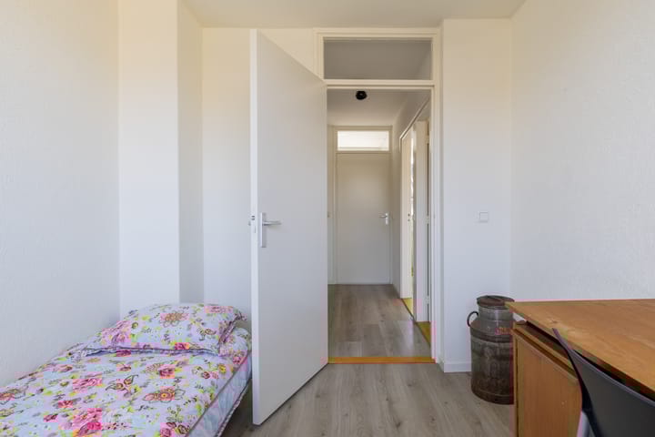 Foto 42 van Hillenraadstraat 17