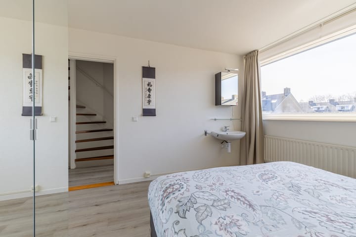 Foto 47 van Hillenraadstraat 17