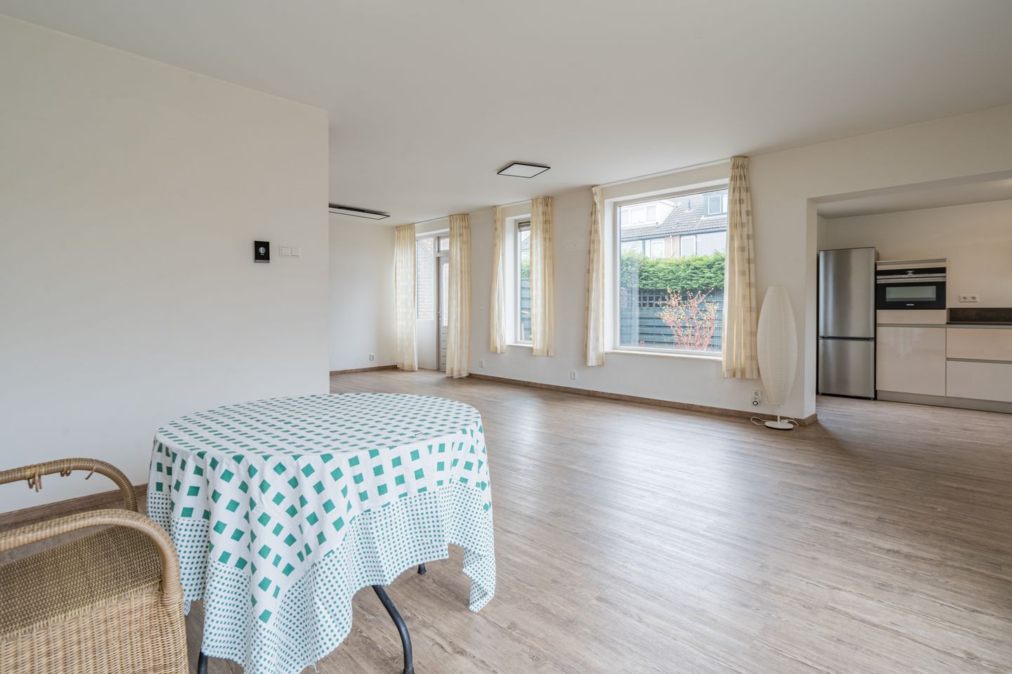 Foto 10 van Weegbree 39