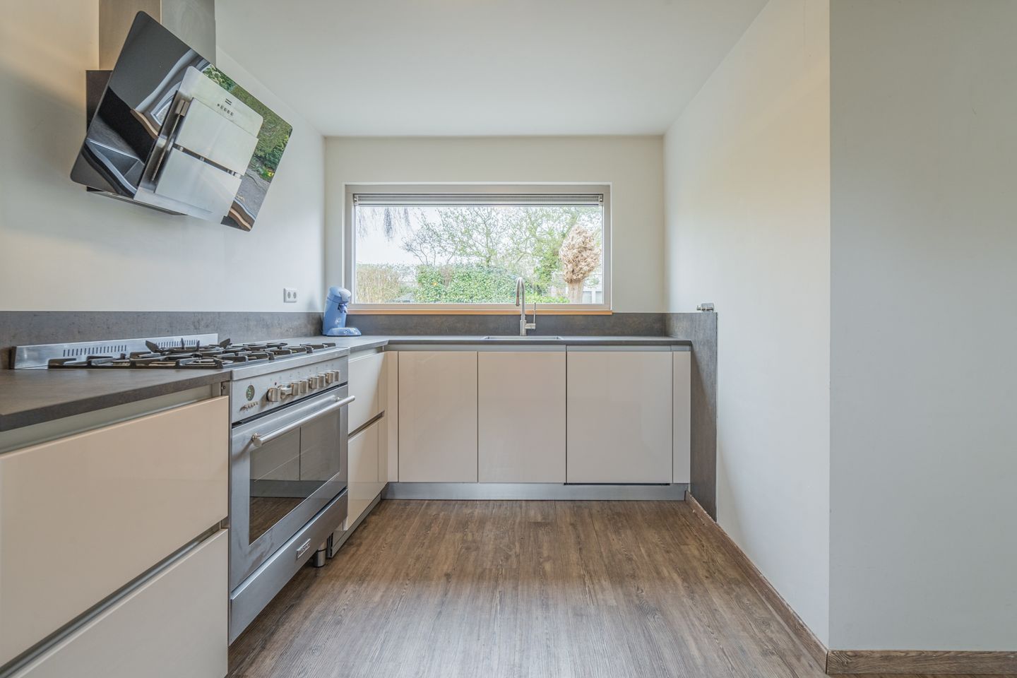 Foto 14 van Weegbree 39