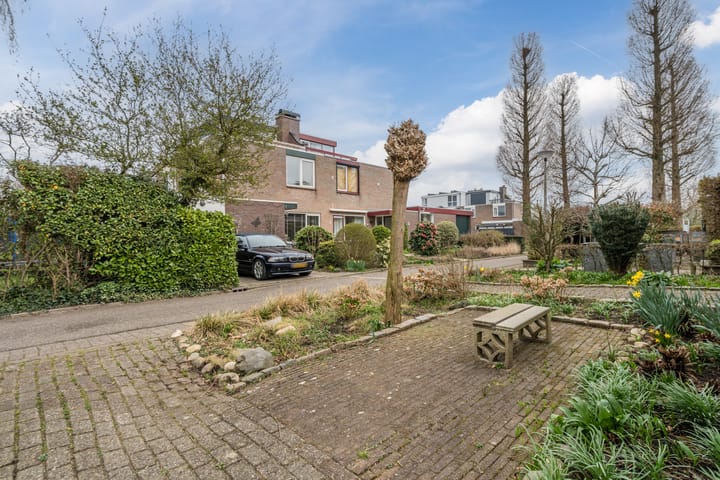 Foto 44 van Weegbree 39