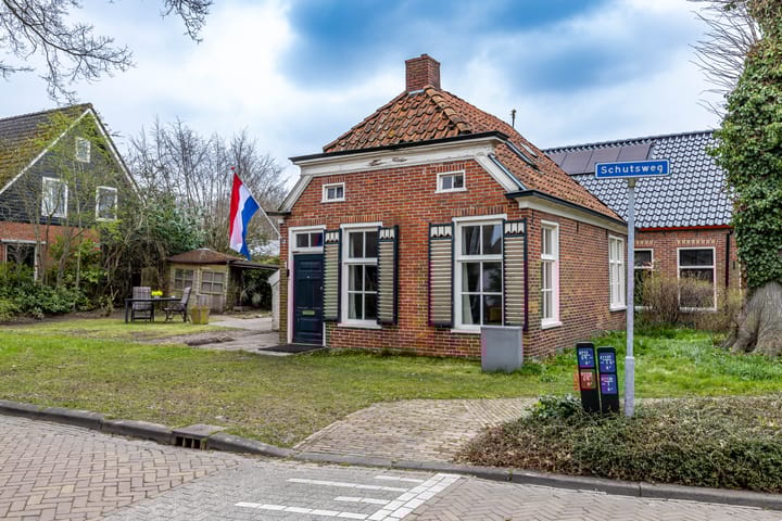Foto 5 van Schutsweg 1