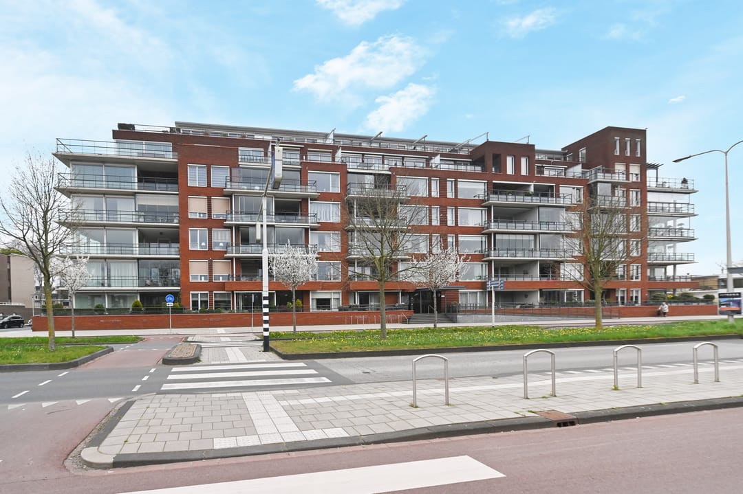 Foto 1 van Secretaris Verhoeffweg 11-R