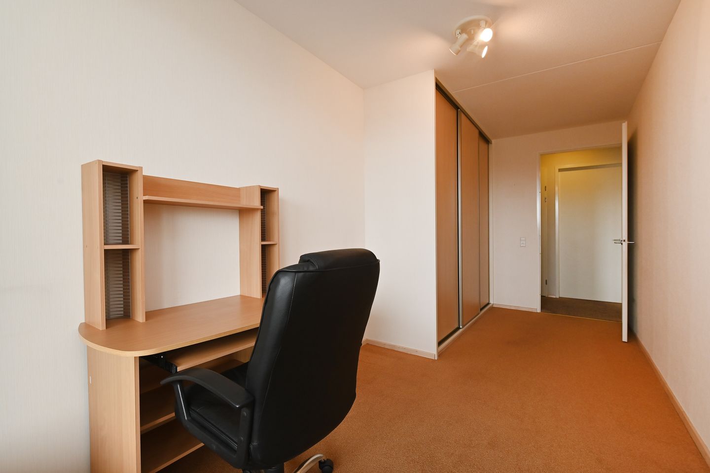 Foto 19 van Secretaris Verhoeffweg 11-R