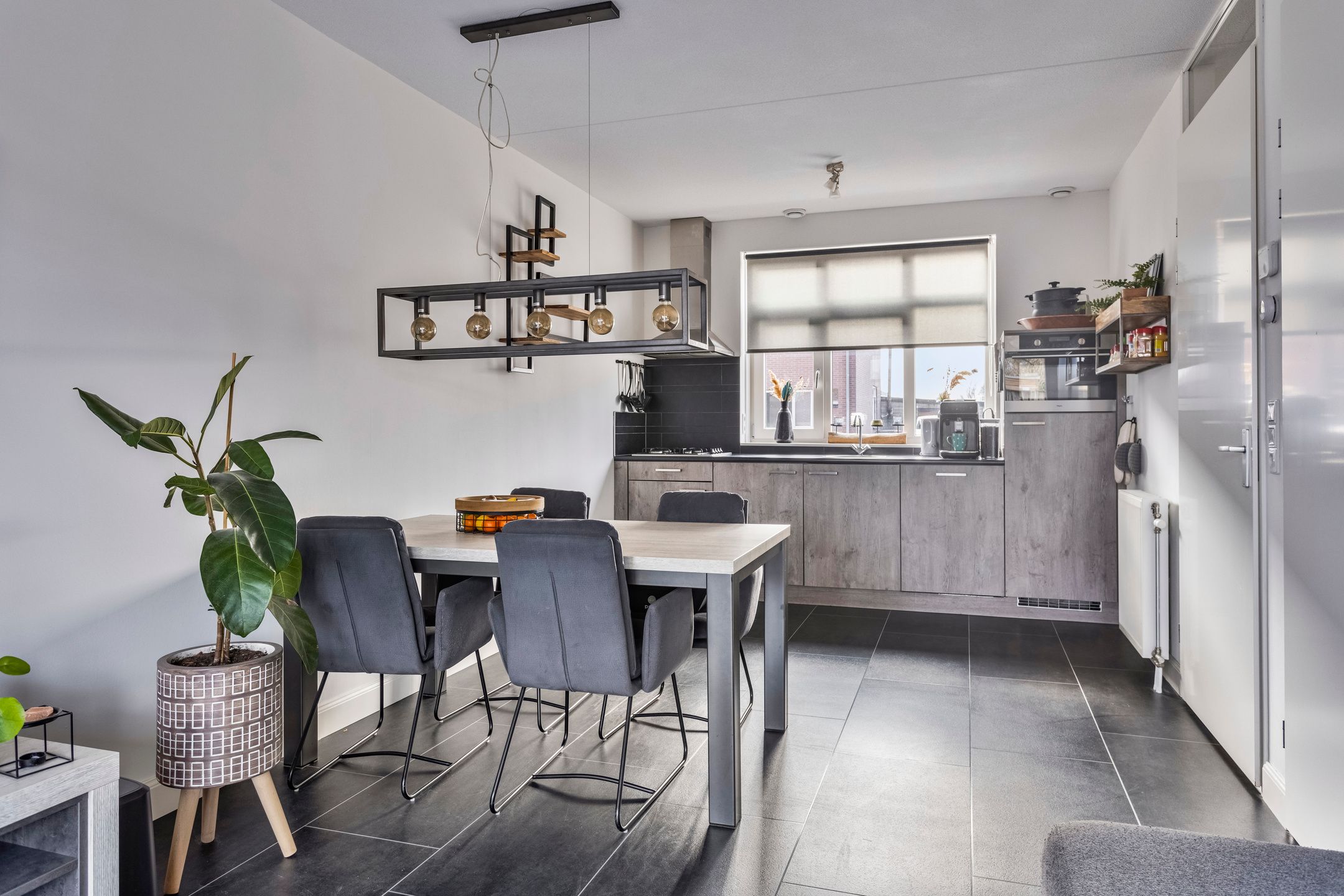 Foto 9 van Sportlaan 12-A