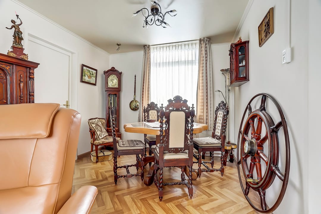 Foto 26 van Loostraat 24