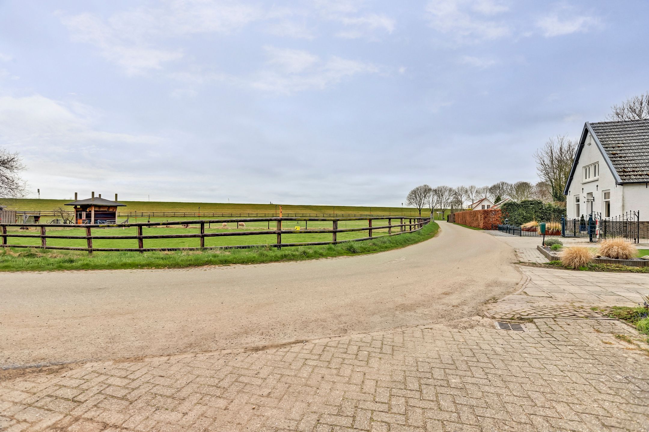 Foto 57 van Loostraat 24