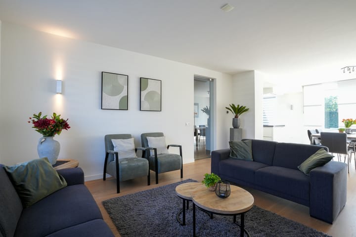 Foto 2 van Meikers 12