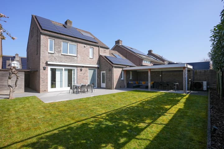 Foto 4 van Meikers 12