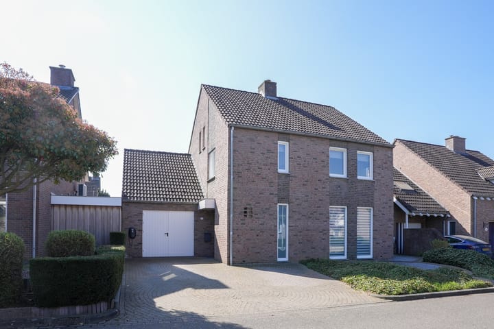 Foto 5 van Meikers 12