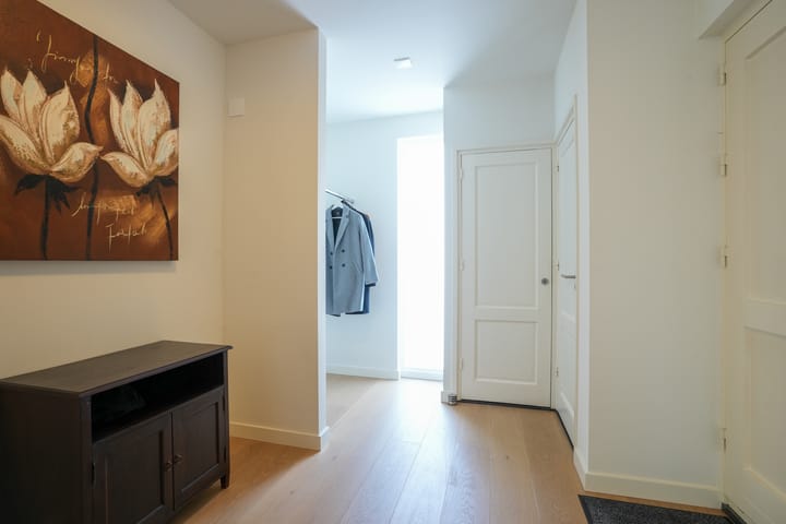 Foto 6 van Meikers 12