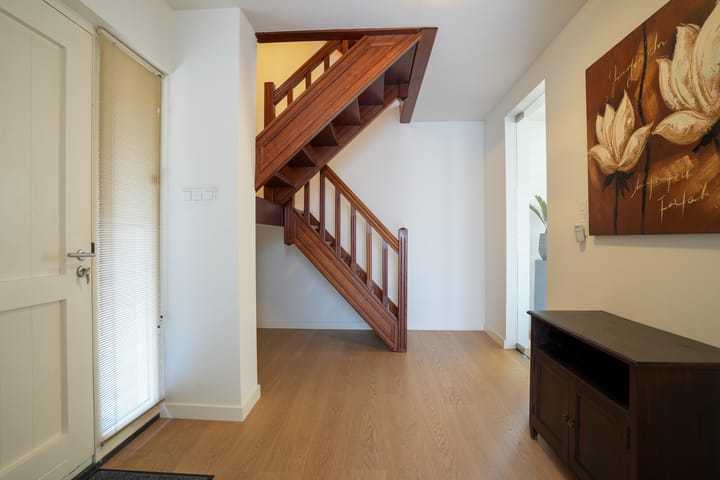 Foto 7 van Meikers 12