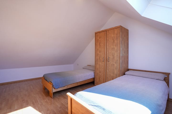 Foto 31 van Meikers 12