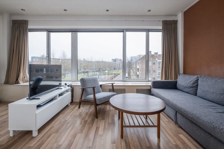 Foto 2 van Ganzerikplein 6-C