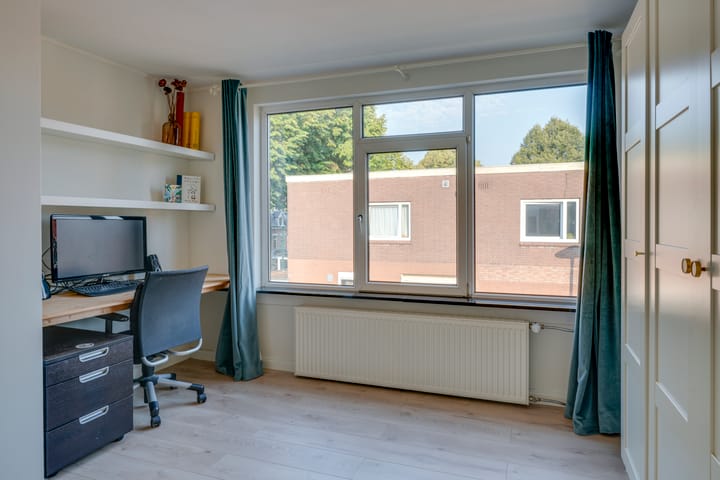 Foto 30 van Korenbloemstraat 54