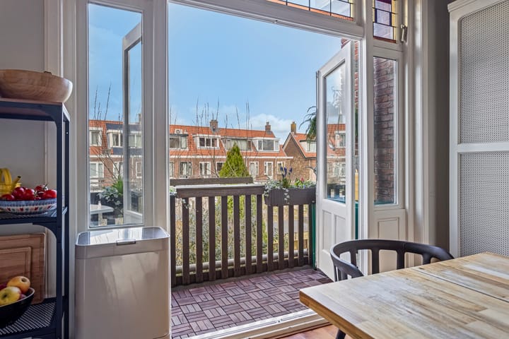 Photo 14 of De Sitterlaan 34-A