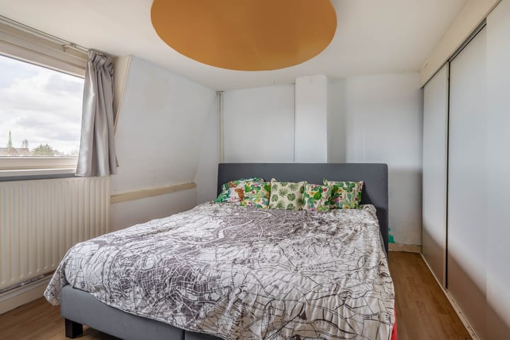 Foto 29 van Oosterstraat 76