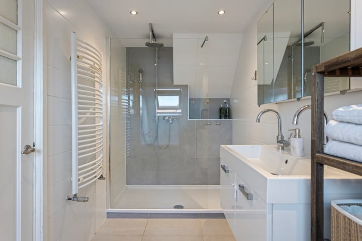 Photo 24 of De Sitterlaan 34-A