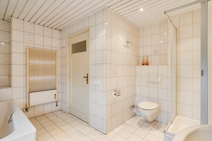 Foto 15 van Rijksweg Zuid 144