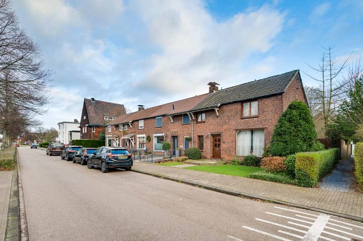 Foto 18 van Rijksweg Zuid 144