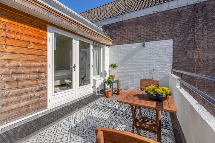 Foto 16 van Doelenstraat 18