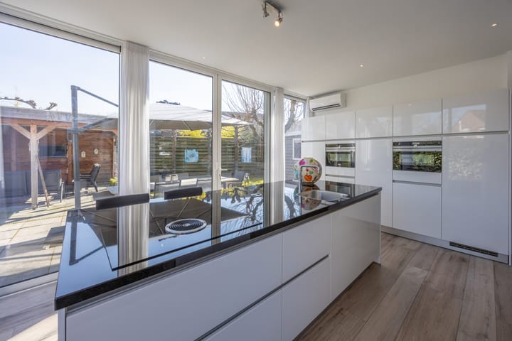 Photo 21 of Op de Hoef 9