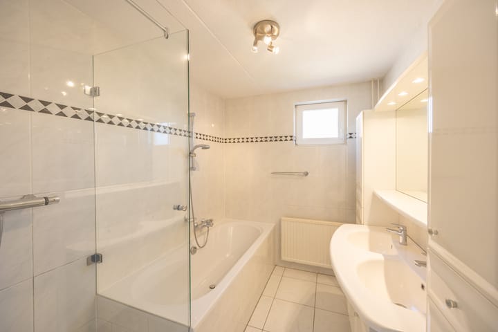 Photo 50 of Op de Hoef 9