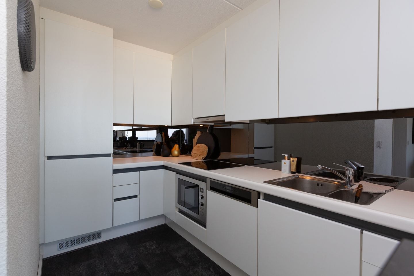 Foto 10 van Zeeruststraat 88