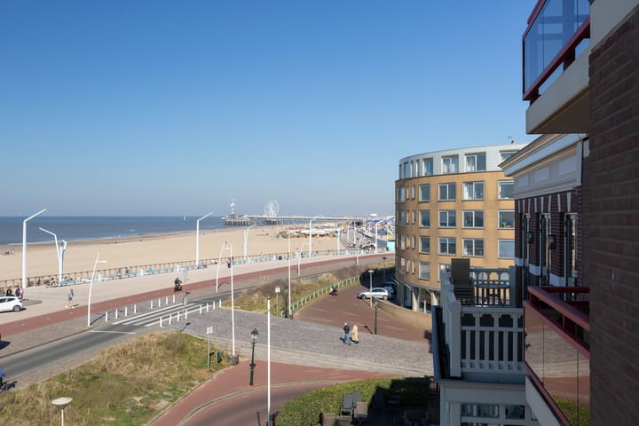 Foto 12 van Zeeruststraat 88