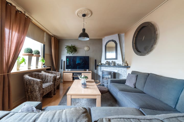 Foto 8 van Adelaarslaan 98