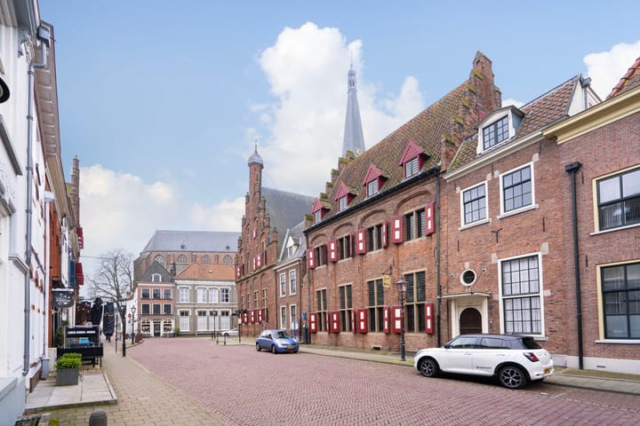 Roggestraat 2