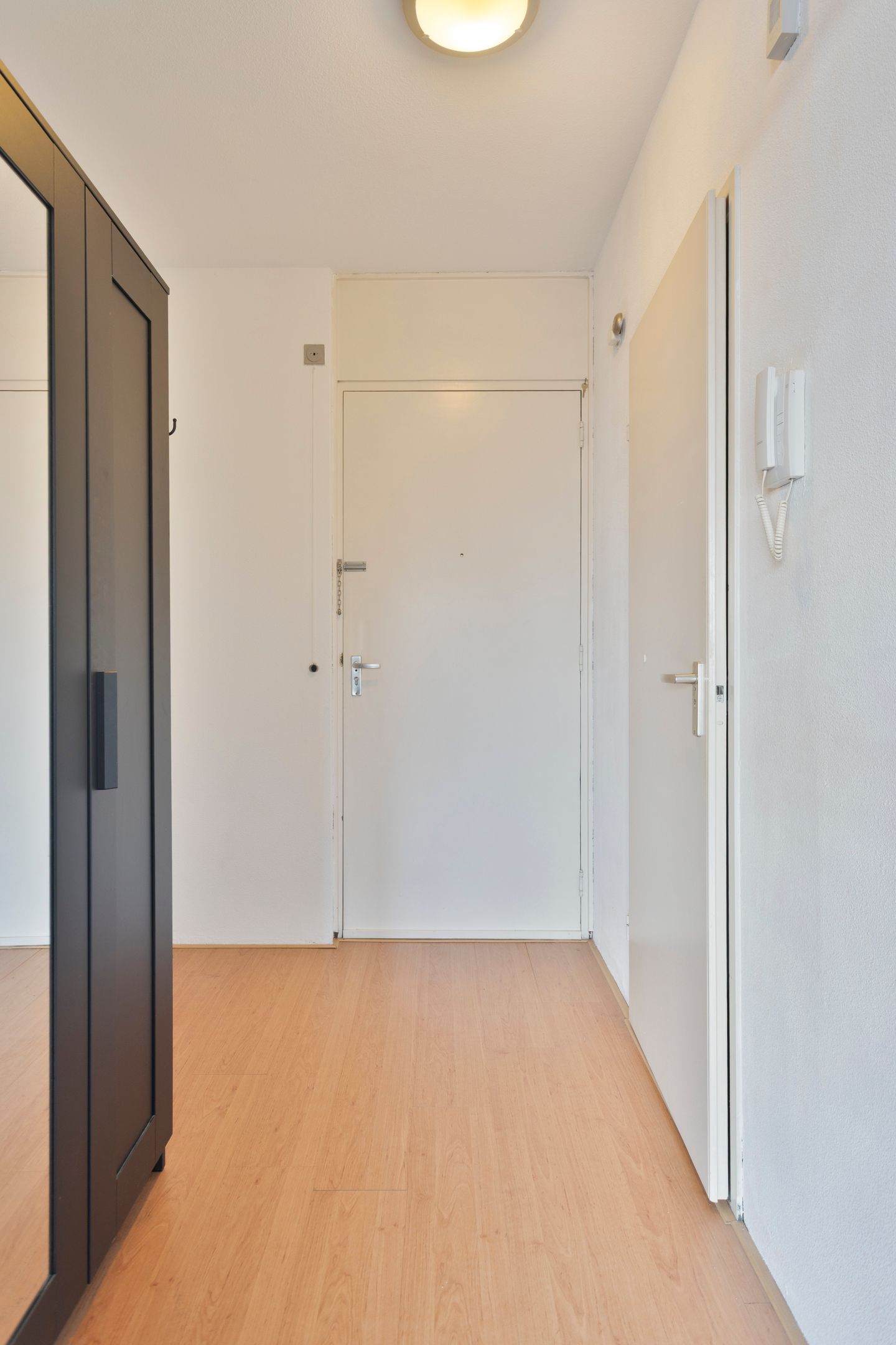 Photo 14 of Penelopestraat 31