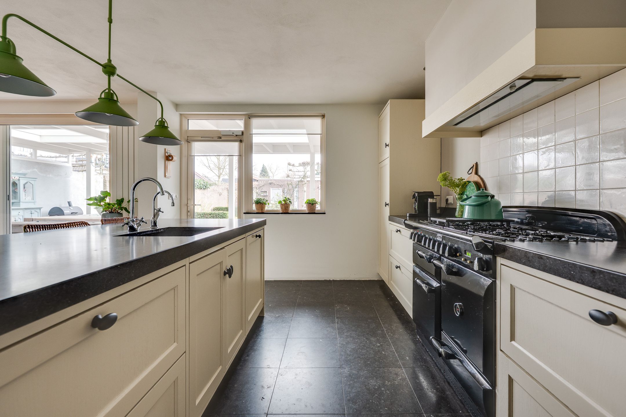 Photo 18 of Schepenenstraat 38