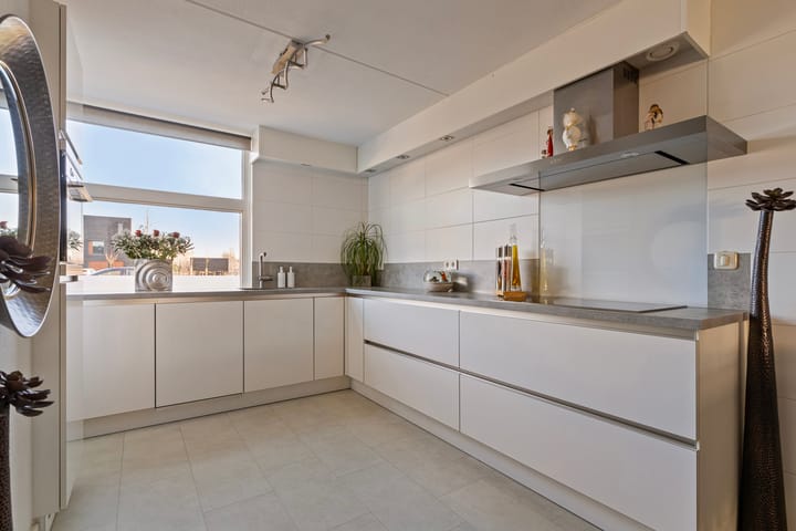 Foto 9 van Scharwoudestraat 97