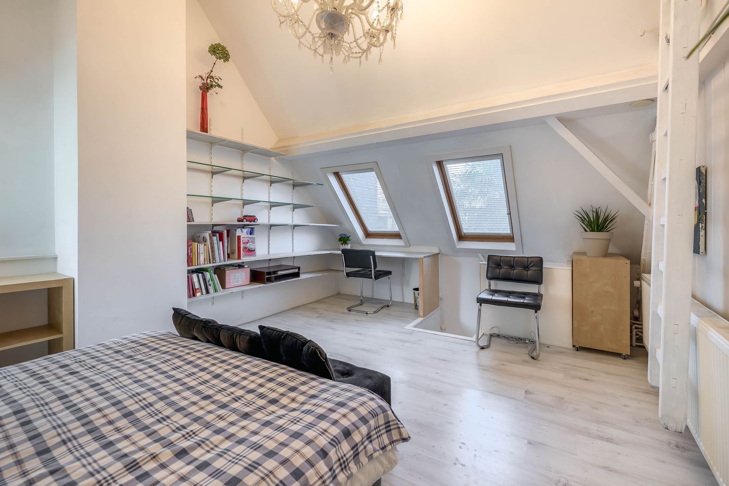 Foto 20 van Heereweg 172