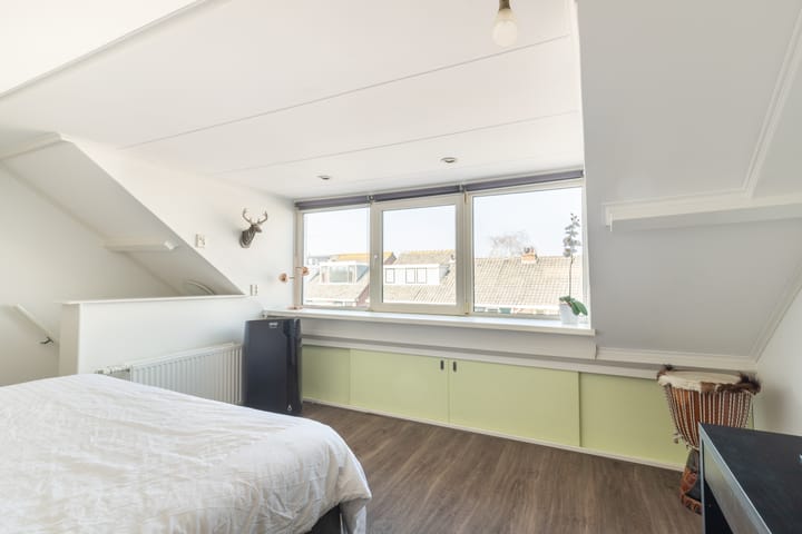 Foto 28 van Houthavenstraat 37