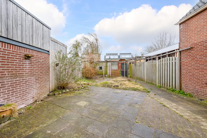 Foto 32 van Van Riebeekstraat 38