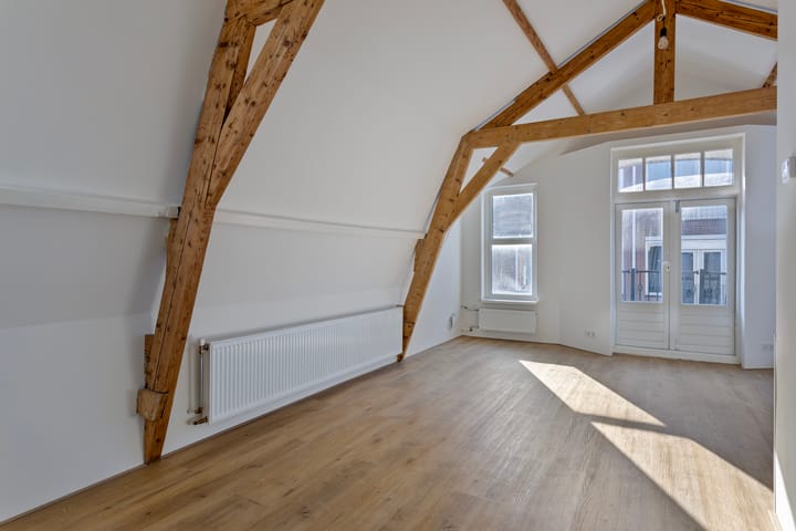 Foto 6 van Kreukelmarkt 12-B