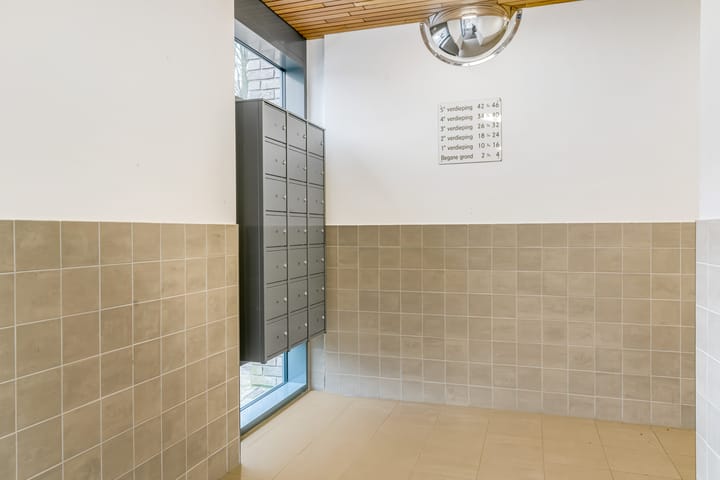 Foto 4 van De Gasperilaan 12