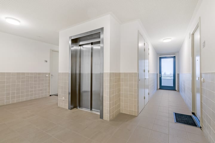 Foto 5 van De Gasperilaan 12