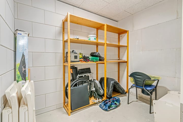 Foto 24 van De Gasperilaan 12