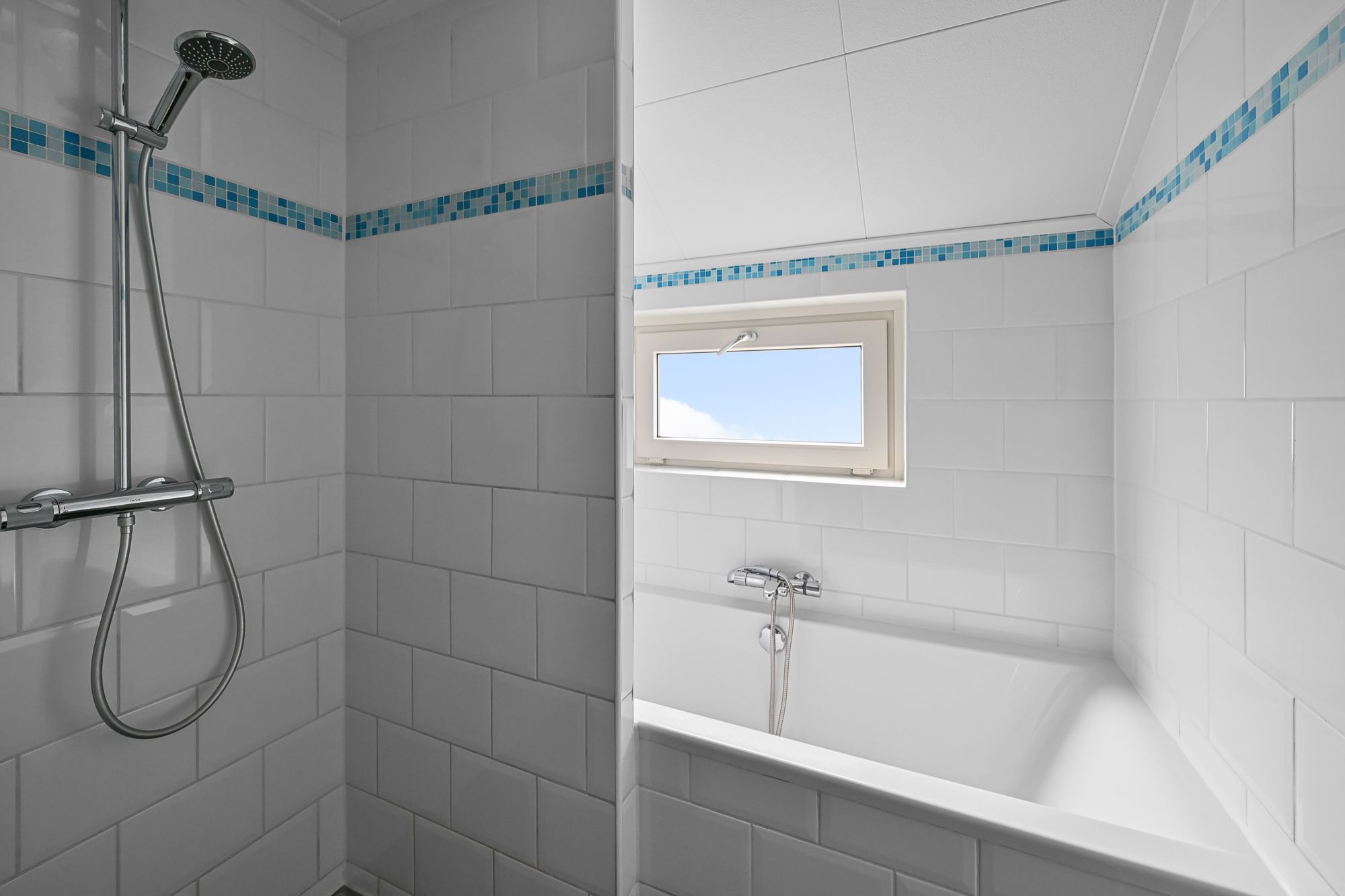 Foto 21 van Loodglans 58