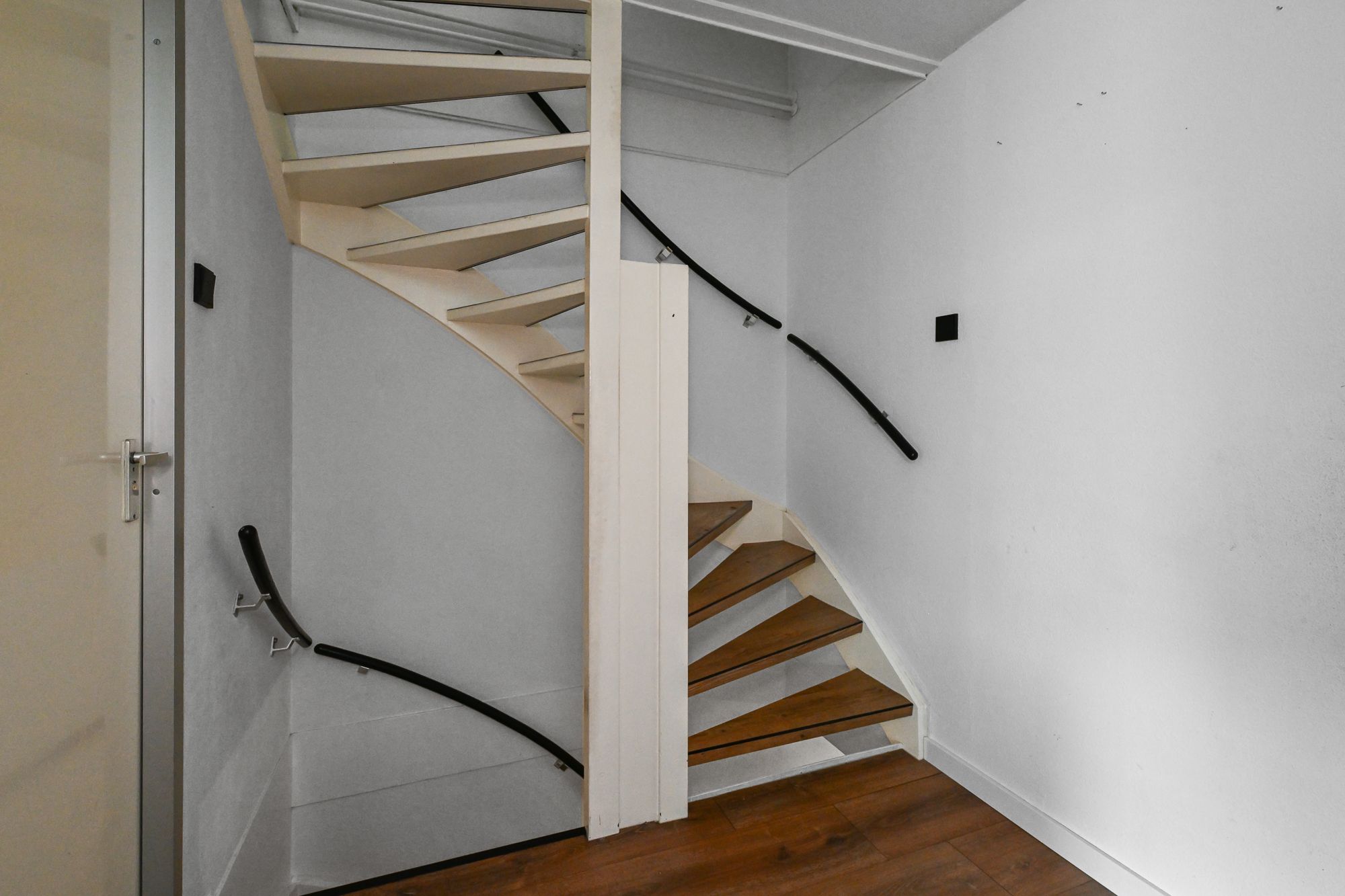 Foto 24 van Loodglans 58