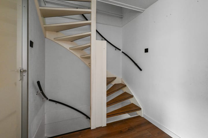 Foto 24 van Loodglans 58