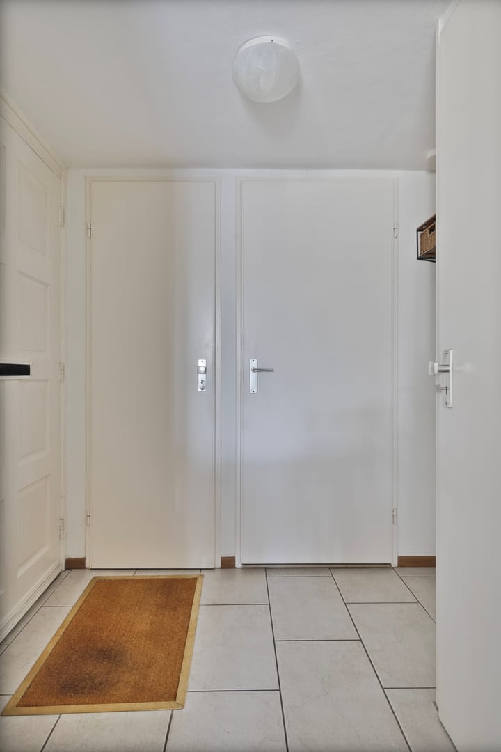 Foto 9 van Van Oosterzeestraat 12