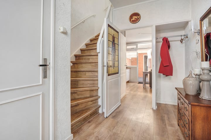 Foto 3 van Meeuwenstraat 10