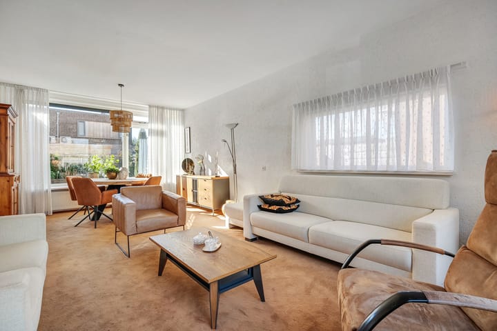 Foto 5 van Meeuwenstraat 10